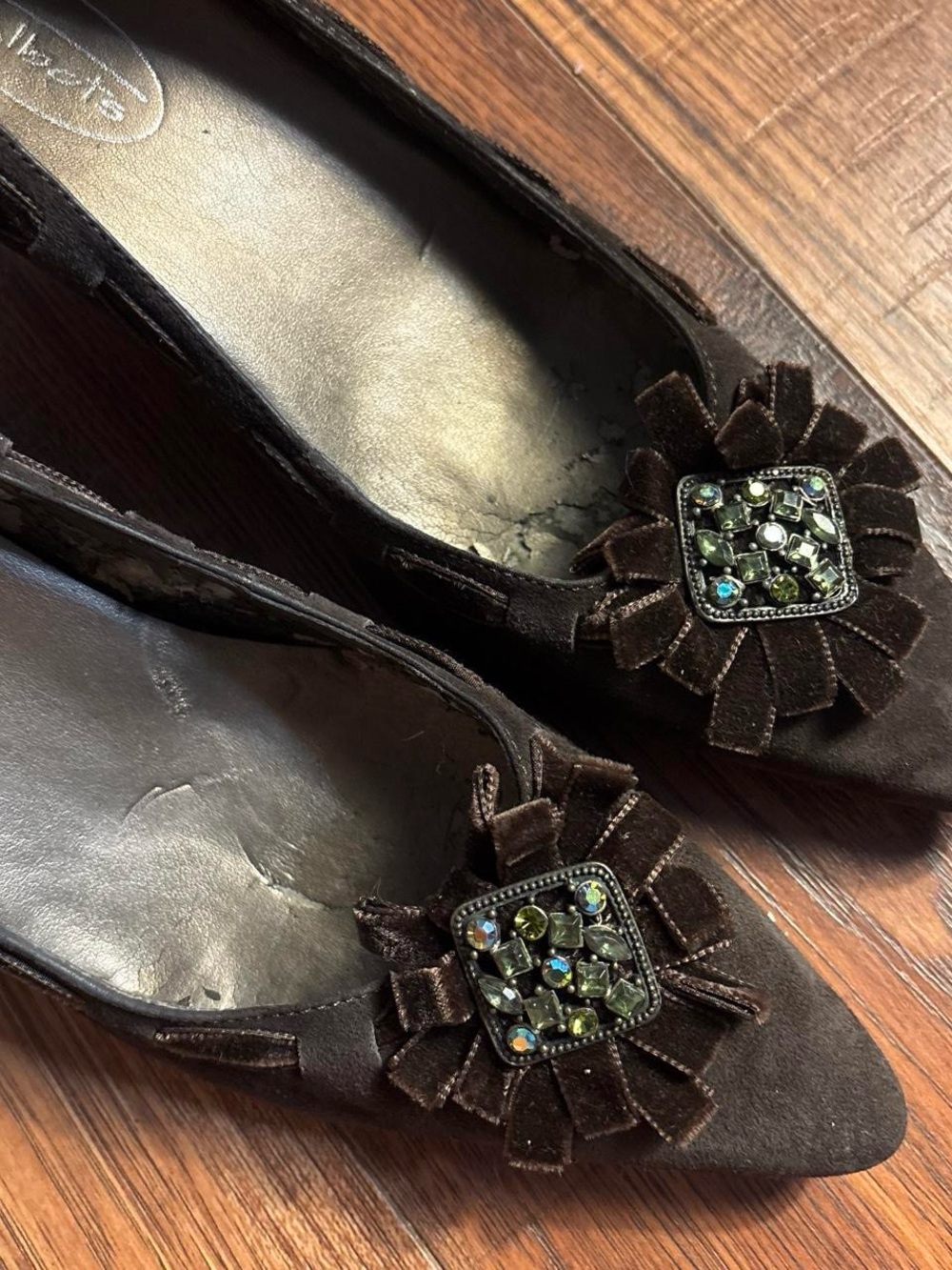 Brown Suede Kitten Heels W Green Gem Embellishment by Talbots - Picture 7 of 8